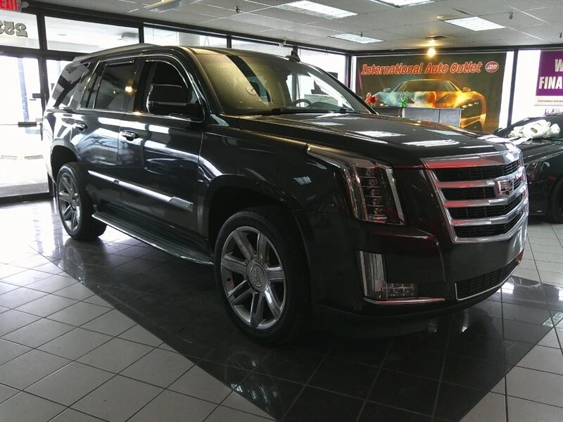 2018 Cadillac Escalade 4th Gen - Image 4 of 4