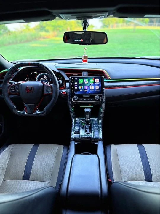 2018 Honda Civic 10th Gen - Image 8 of 21