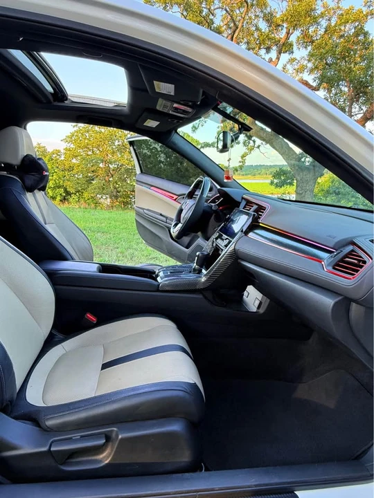 2018 Honda Civic 10th Gen - Image 6 of 21