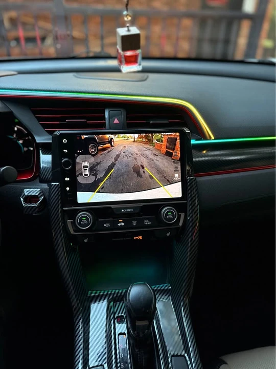 2018 Honda Civic 10th Gen - Image 20 of 21