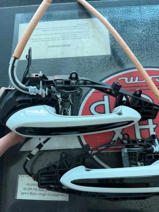 2018 Parts & Memorabilia Bodywork - Image 5 of 5