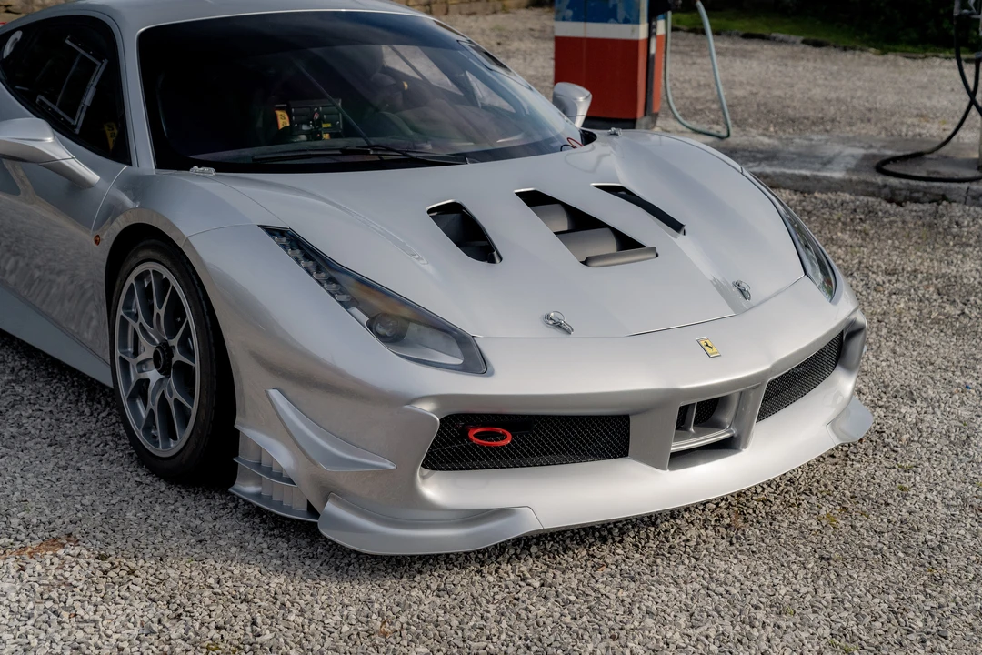 2019 Ferrari 488 - Image 19 of 31