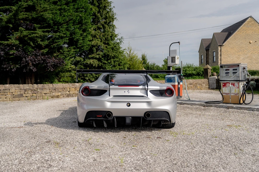2019 Ferrari 488 - Image 15 of 31