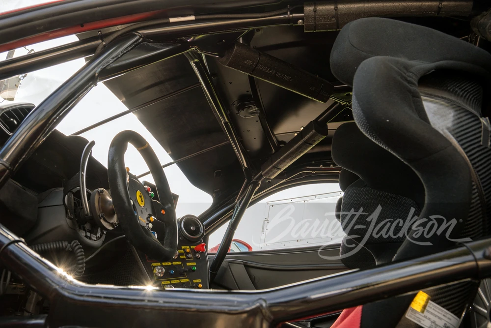 2018 Ferrari 488 - Image 14 of 31