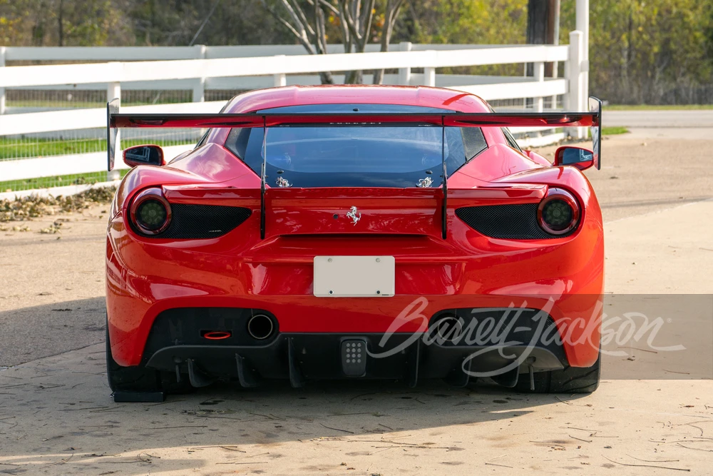 2018 Ferrari 488 - Image 28 of 31