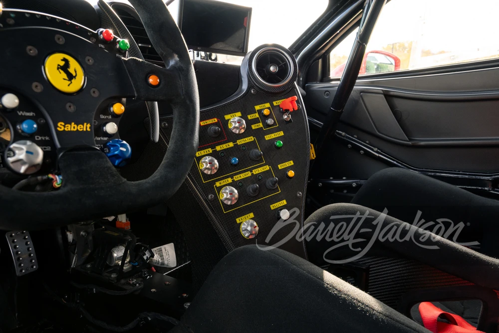 2018 Ferrari 488 - Image 29 of 31