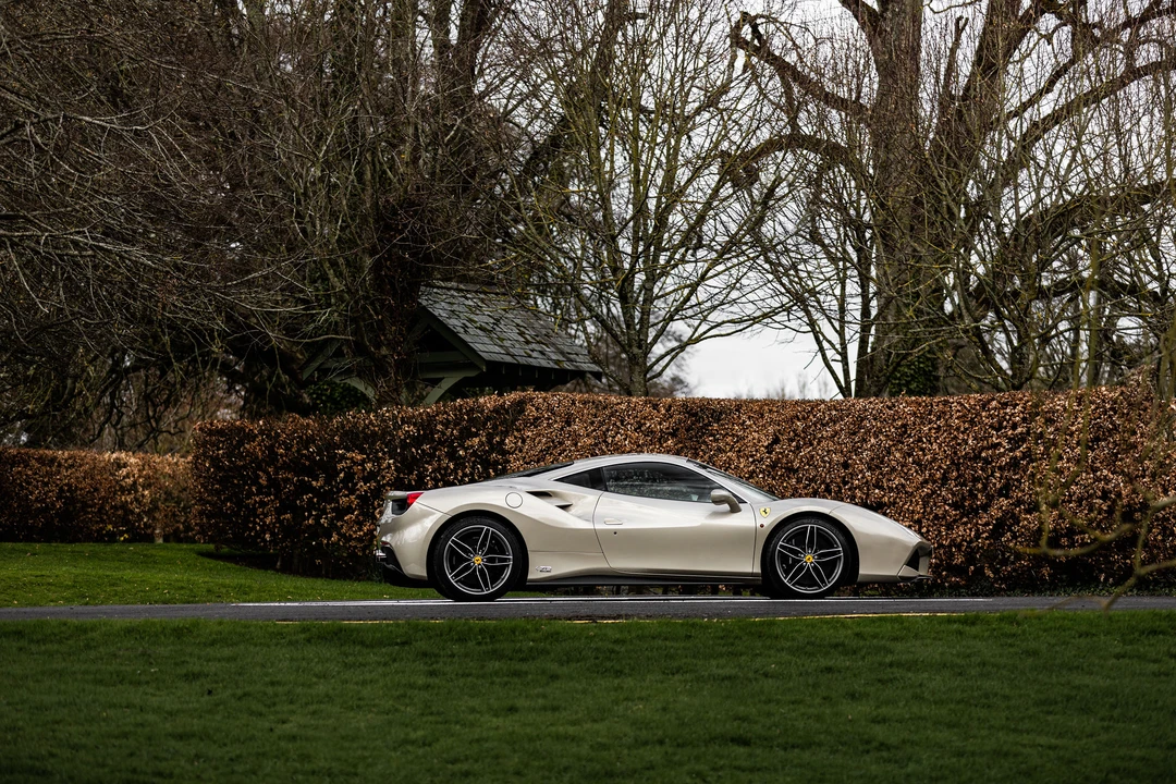 2018 Ferrari 488 GTB - Image 10 of 31