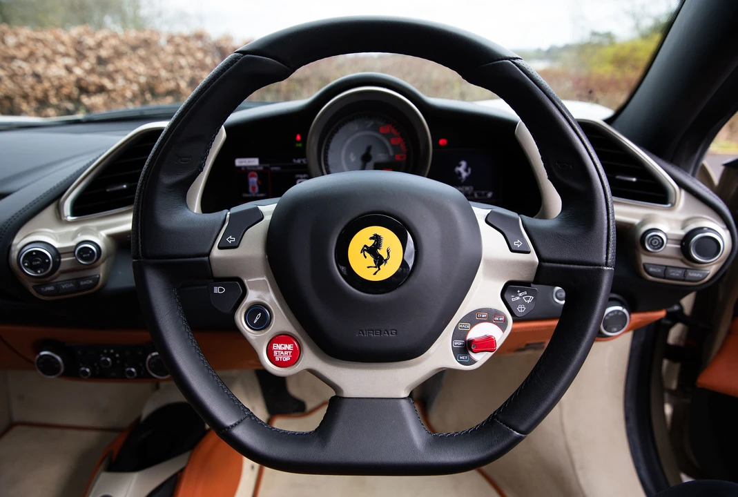 2018 Ferrari 488 GTB - Image 26 of 31