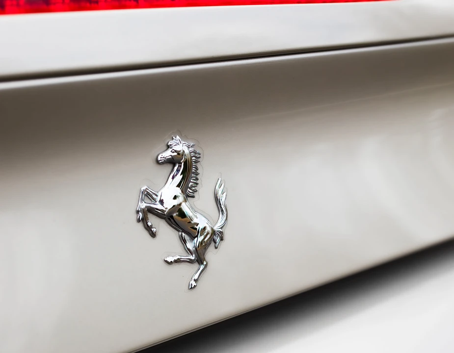 2018 Ferrari 488 GTB - Image 19 of 31