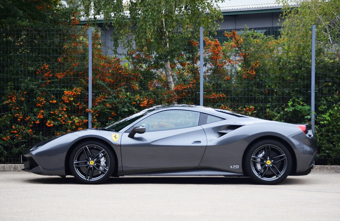 2018 Ferrari 488 GTB - Image 3 of 31