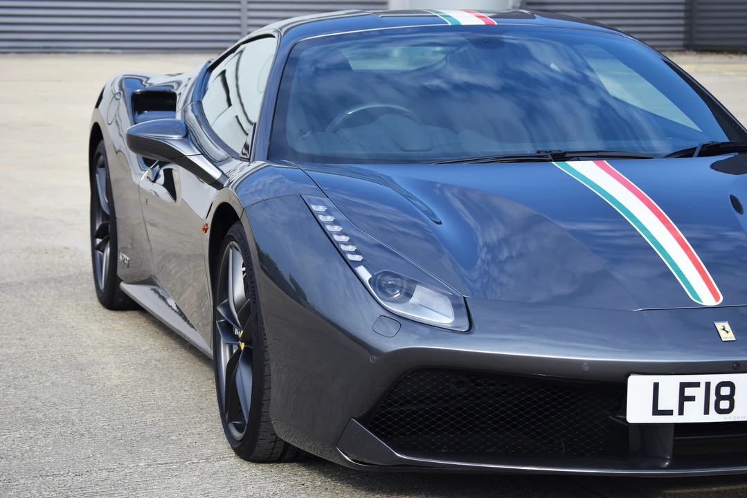 2018 Ferrari 488 GTB - Image 12 of 31