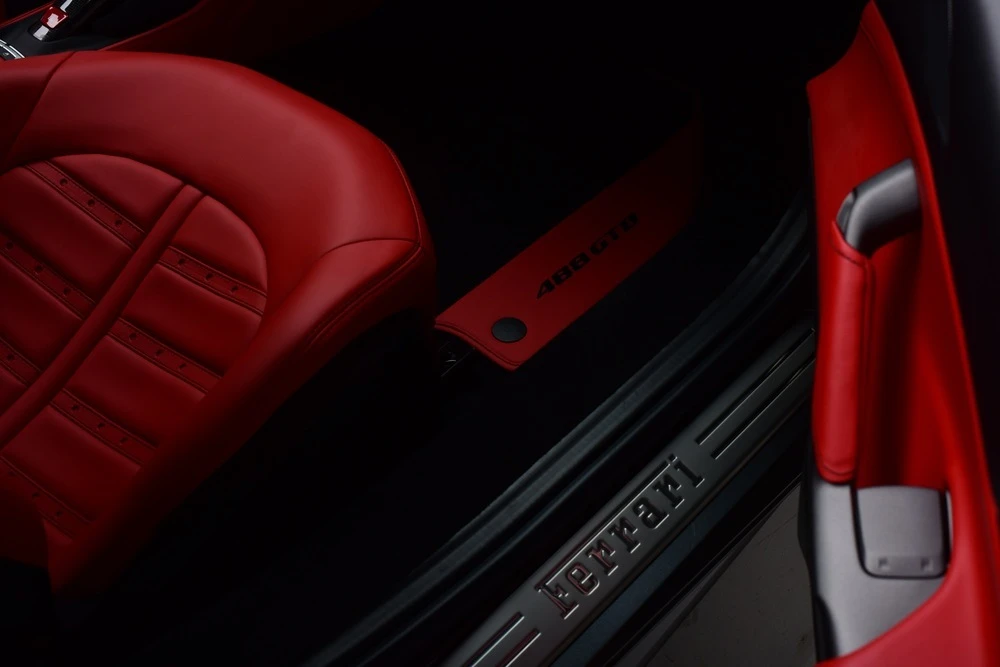 2018 Ferrari 488 GTB - Image 8 of 18