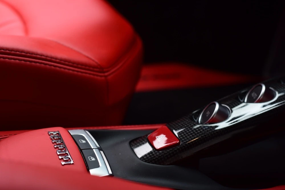 2018 Ferrari 488 GTB - Image 10 of 18