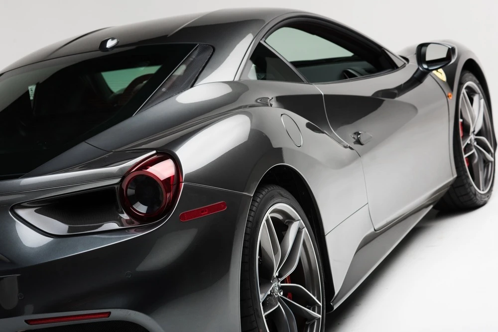 2018 Ferrari 488 GTB - Image 16 of 18