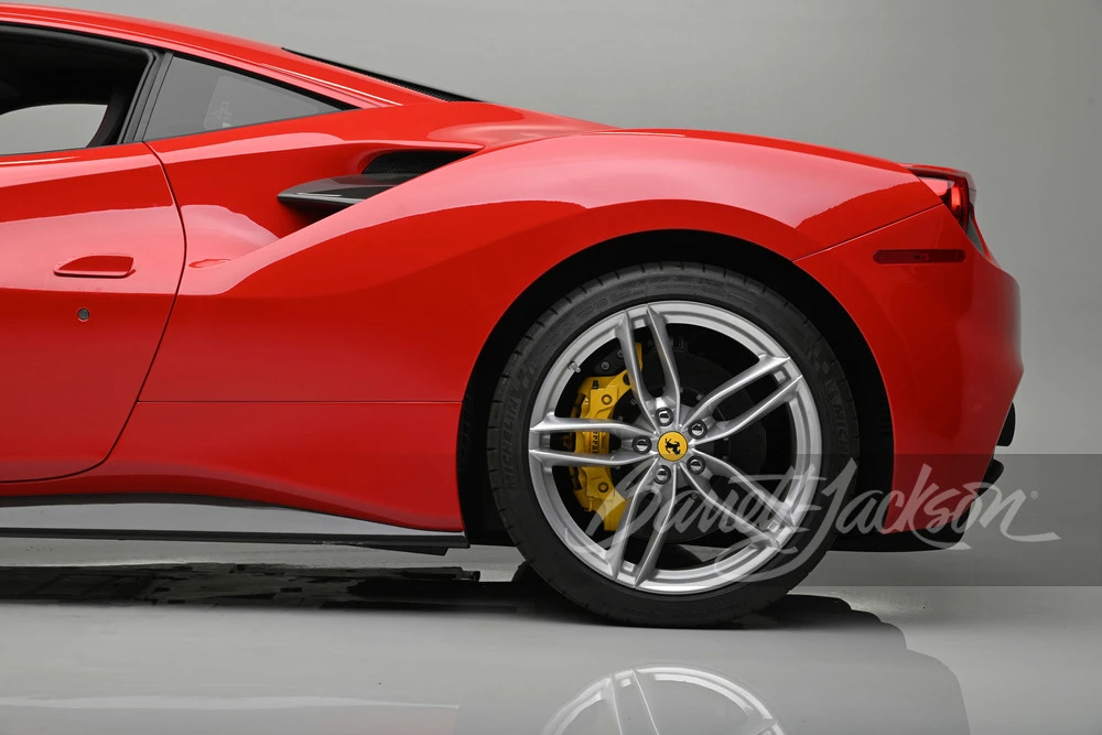 2018 Ferrari 488 GTB - Image 18 of 24