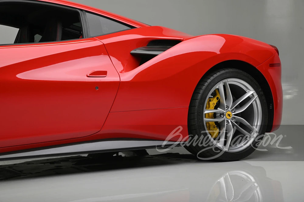 2018 Ferrari 488 GTB - Image 16 of 24