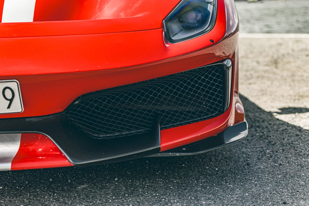 2018 Ferrari 488 Pista - Image 29 of 31