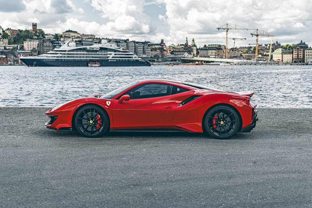 2018 Ferrari 488 Pista - Image 5 of 31