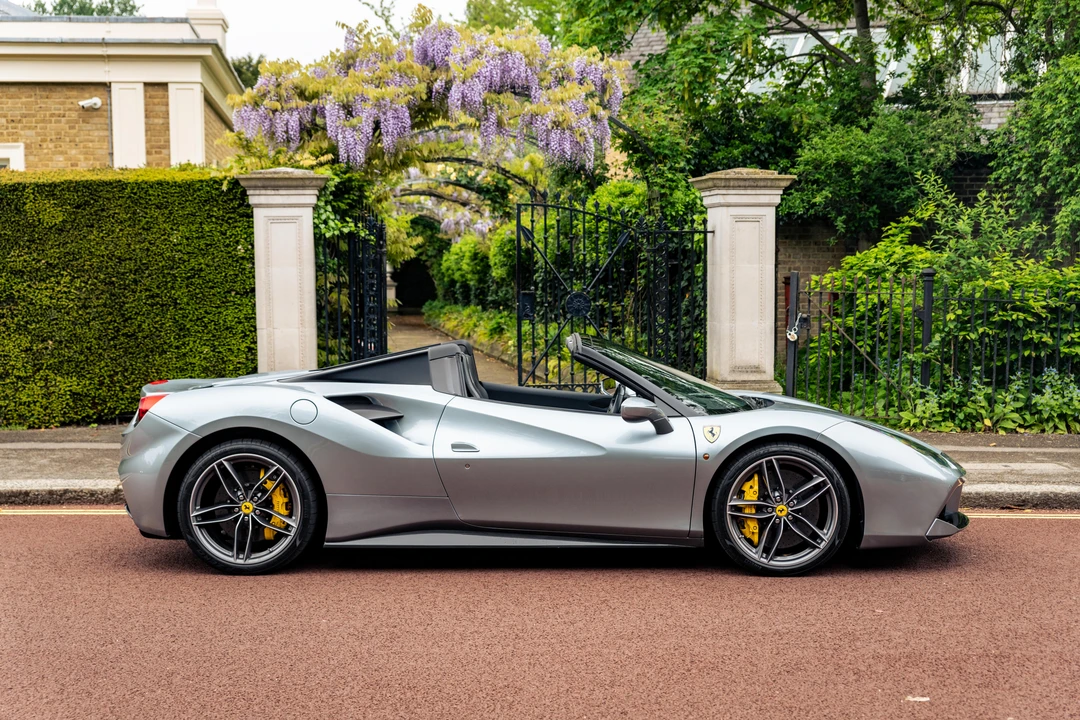 2018 Ferrari 488 Spider - Image 13 of 31