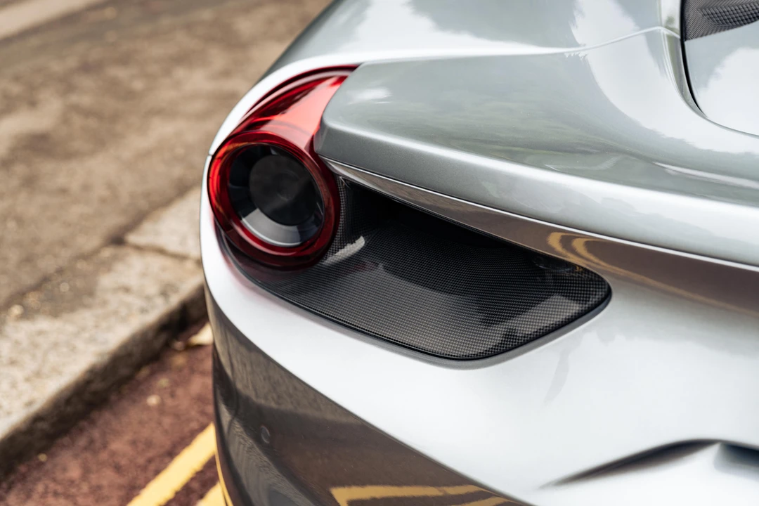 2018 Ferrari 488 Spider - Image 29 of 31