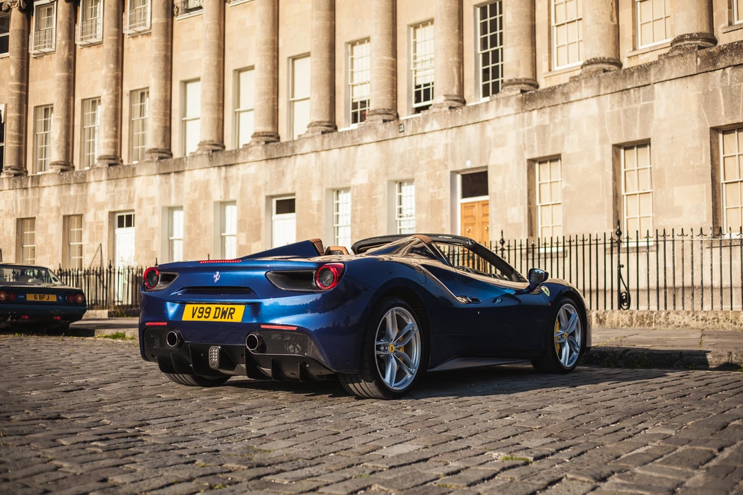 2018 Ferrari 488 Spider - Image 14 of 31