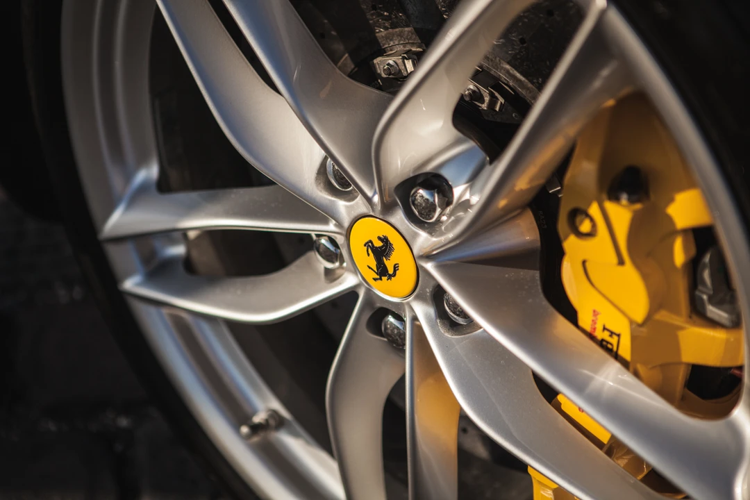 2018 Ferrari 488 Spider - Image 22 of 31