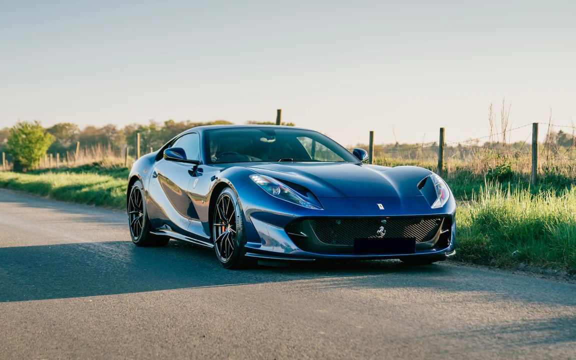 2018 Ferrari 812 Superfast - Image 2 of 31