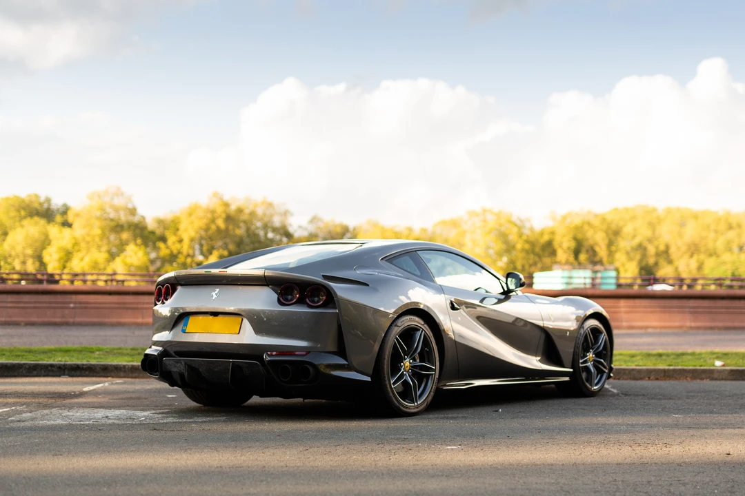 2018 Ferrari 812 Superfast - Image 18 of 31