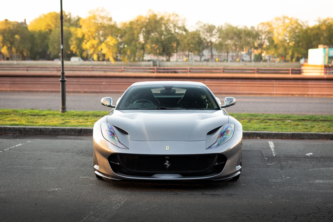 2018 Ferrari 812 Superfast - Image 14 of 31
