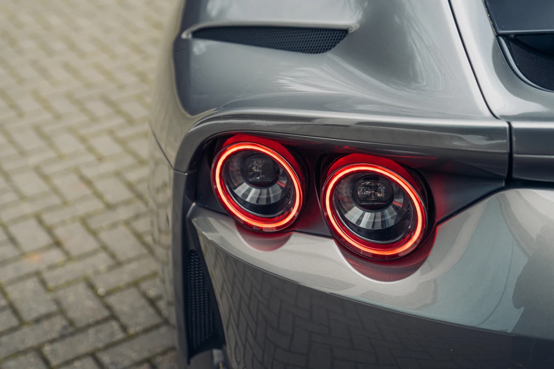 2018 Ferrari 812 Superfast - Image 28 of 31