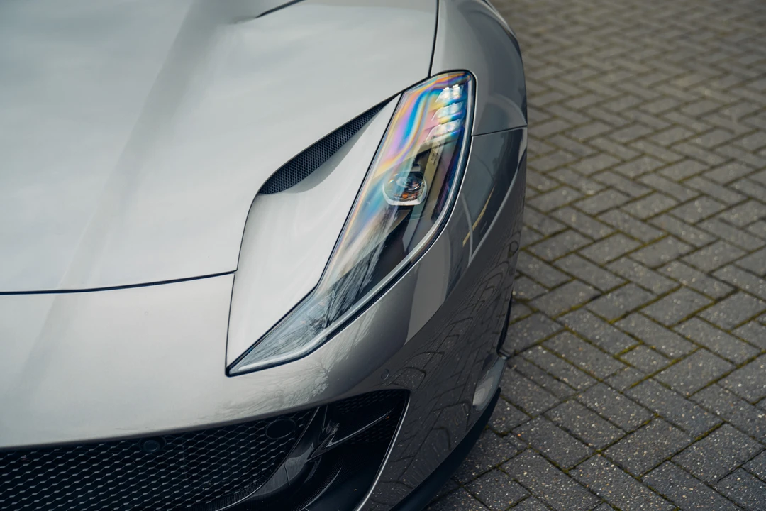 2018 Ferrari 812 Superfast - Image 25 of 31