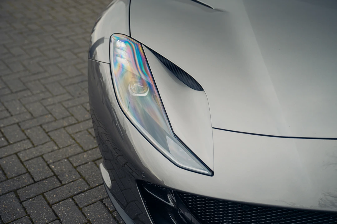 2018 Ferrari 812 Superfast - Image 24 of 31