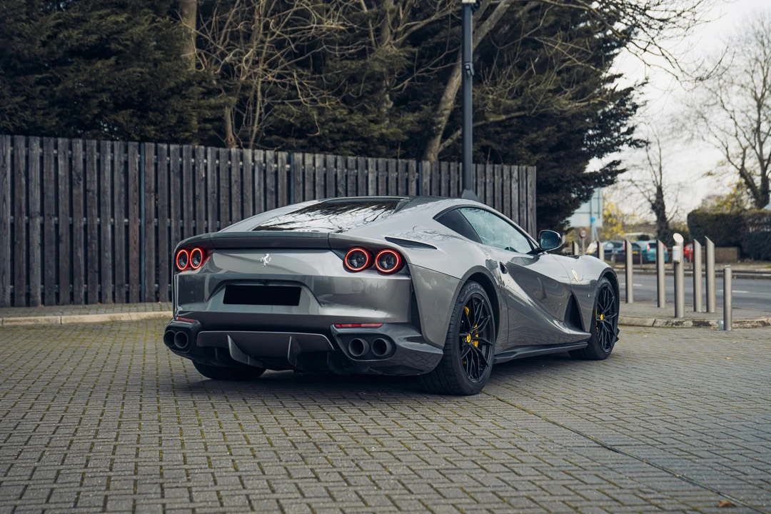 2018 Ferrari 812 Superfast - Image 11 of 31