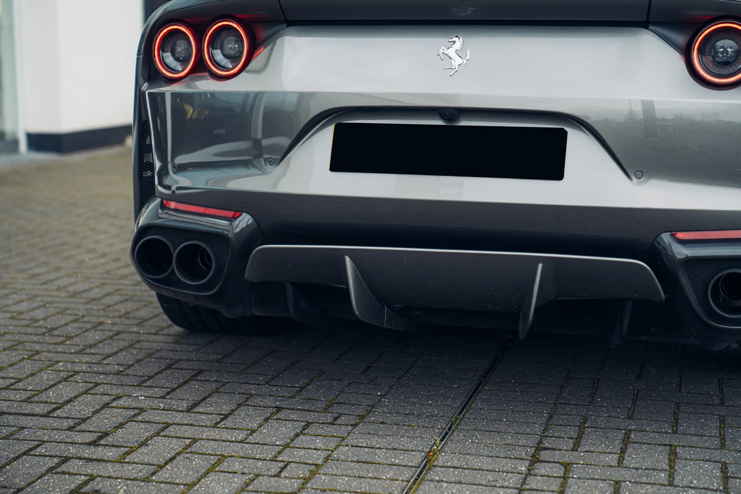2018 Ferrari 812 Superfast - Image 27 of 31