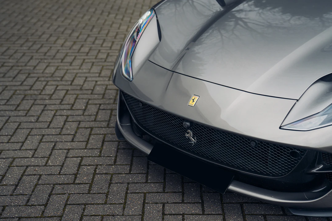 2018 Ferrari 812 Superfast - Image 19 of 31