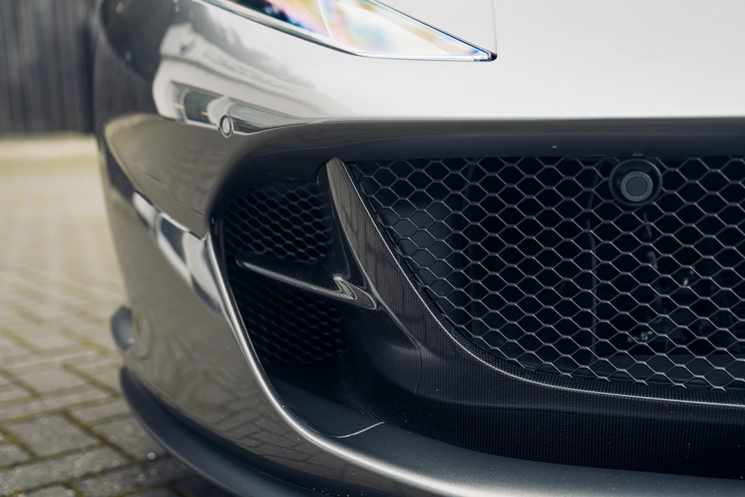 2018 Ferrari 812 Superfast - Image 21 of 31