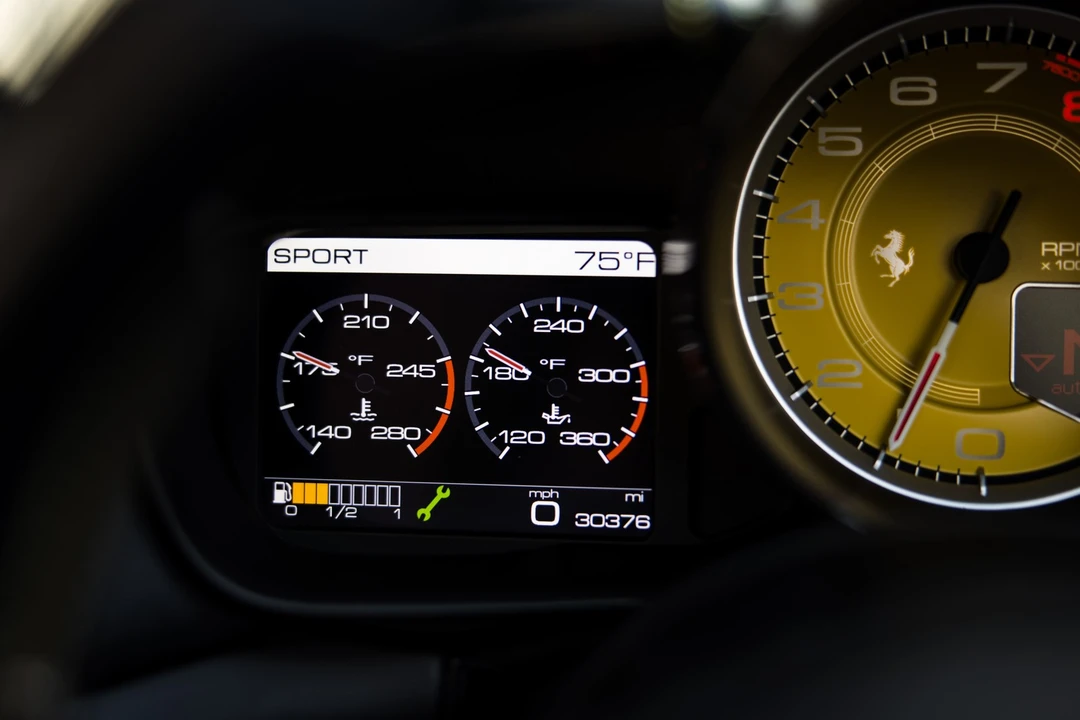 2018 Ferrari California T - Image 21 of 21
