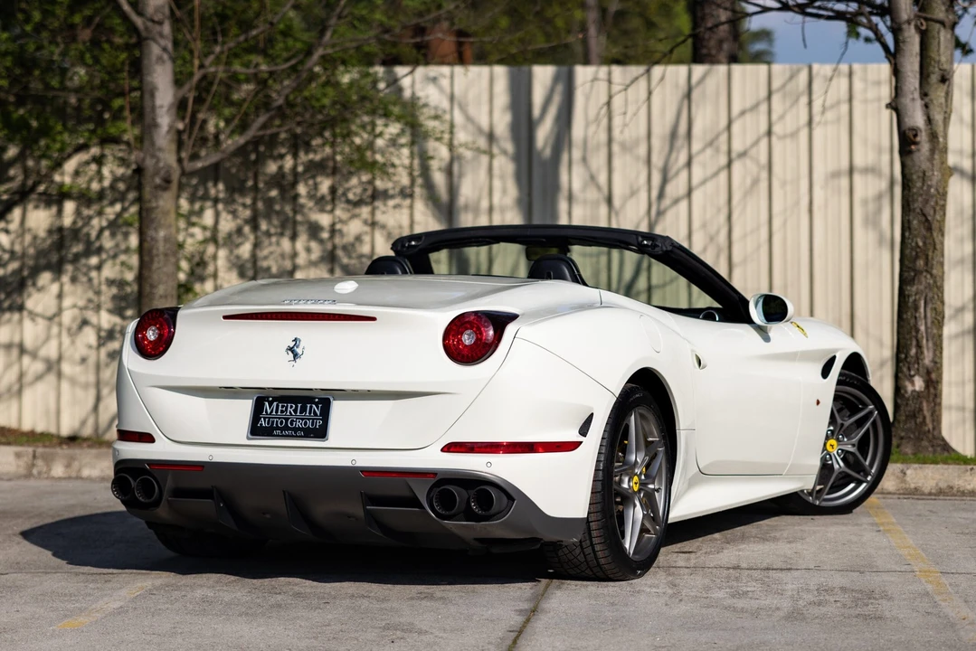 2018 Ferrari California T - Image 5 of 21