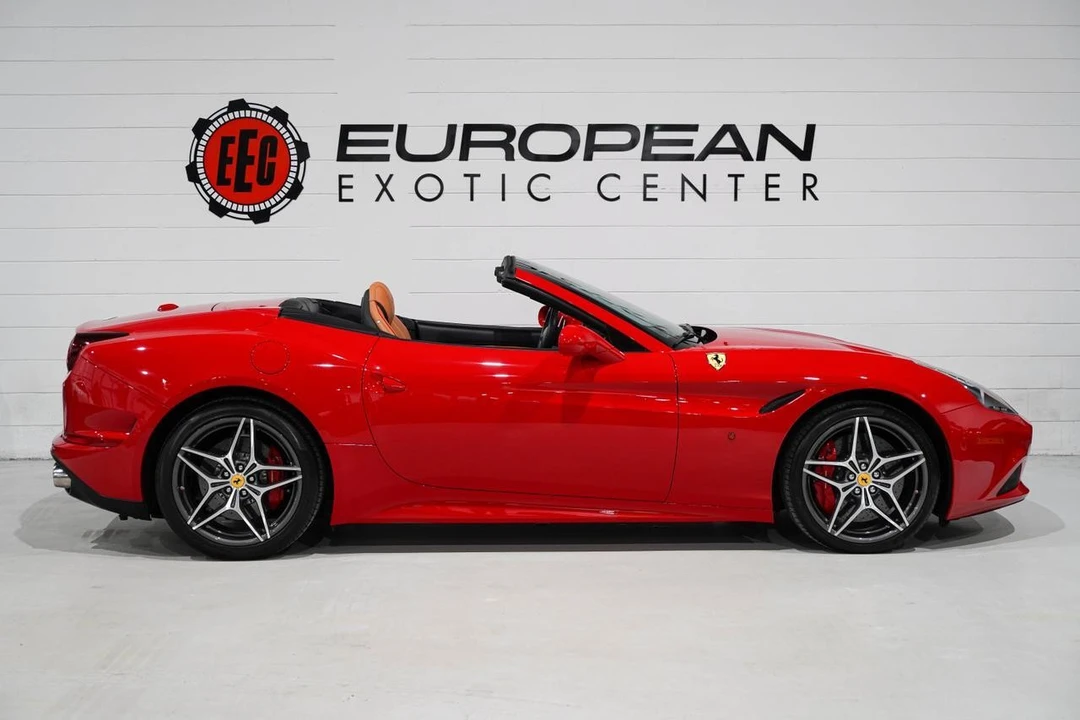 2018 Ferrari California T - Image 6 of 21