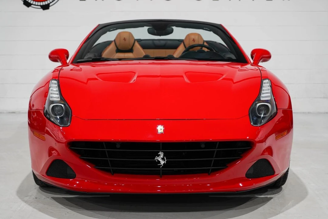 2018 Ferrari California T - Image 5 of 21
