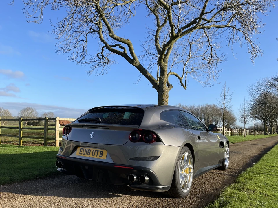 2018 Ferrari GTC4Lusso T - Image 10 of 31
