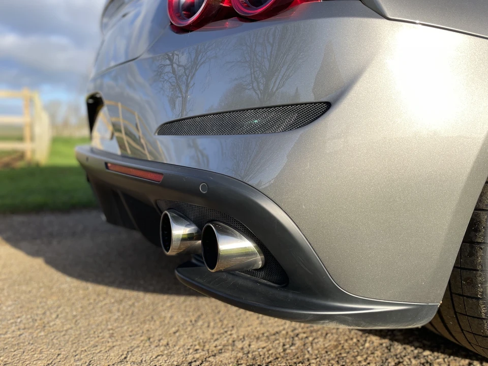 2018 Ferrari GTC4Lusso T - Image 30 of 31