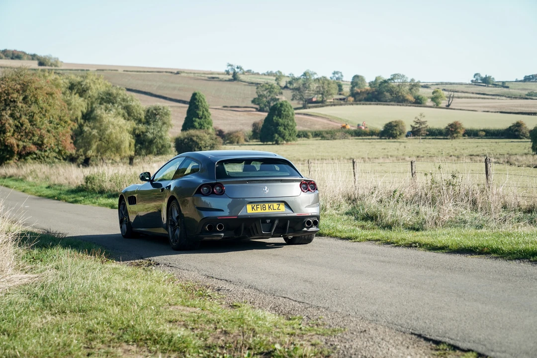 2018 Ferrari GTC4Lusso T - Image 12 of 31