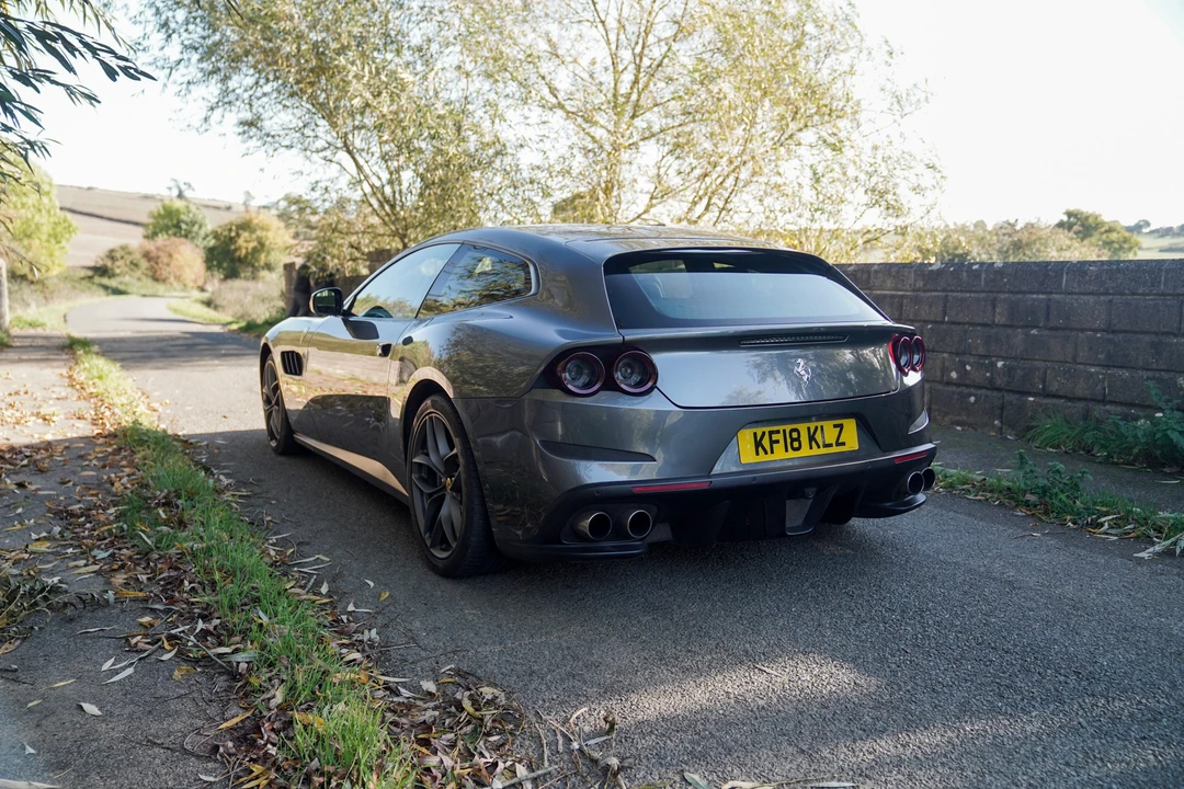 2018 Ferrari GTC4Lusso T - Image 8 of 31