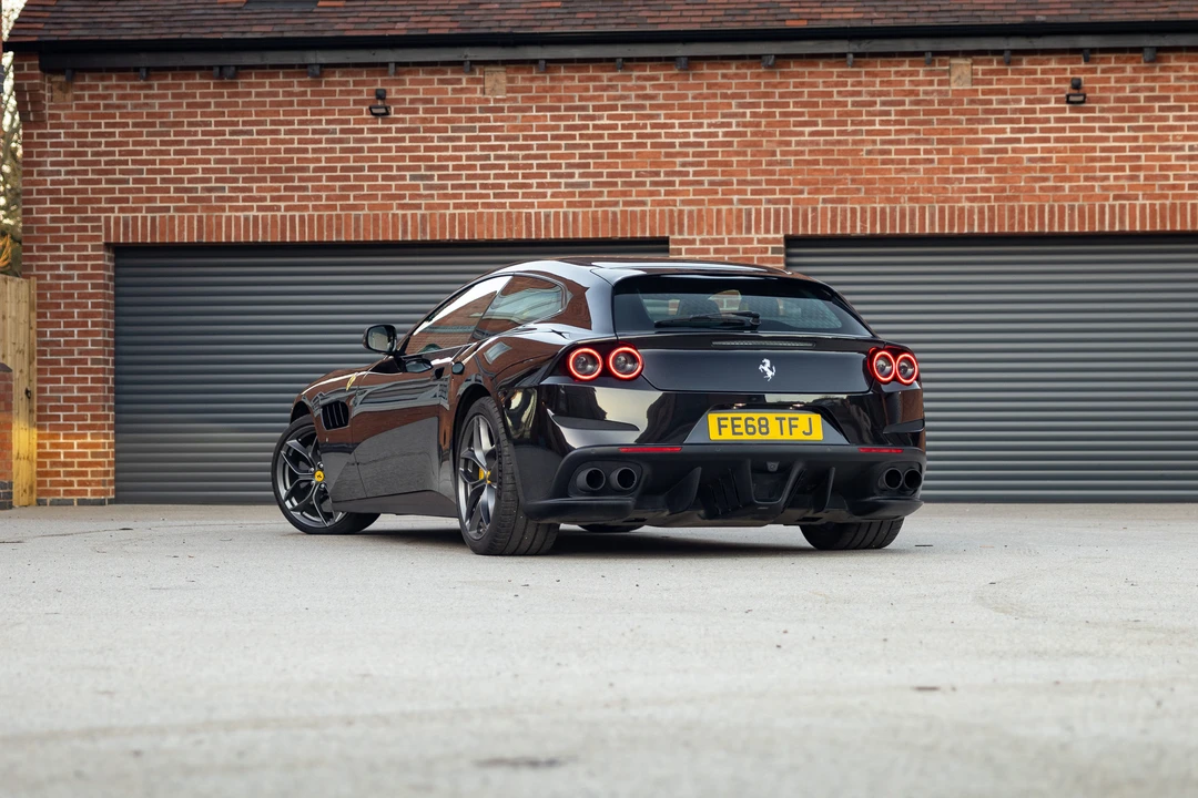 2018 Ferrari GTC4Lusso T - Image 27 of 31