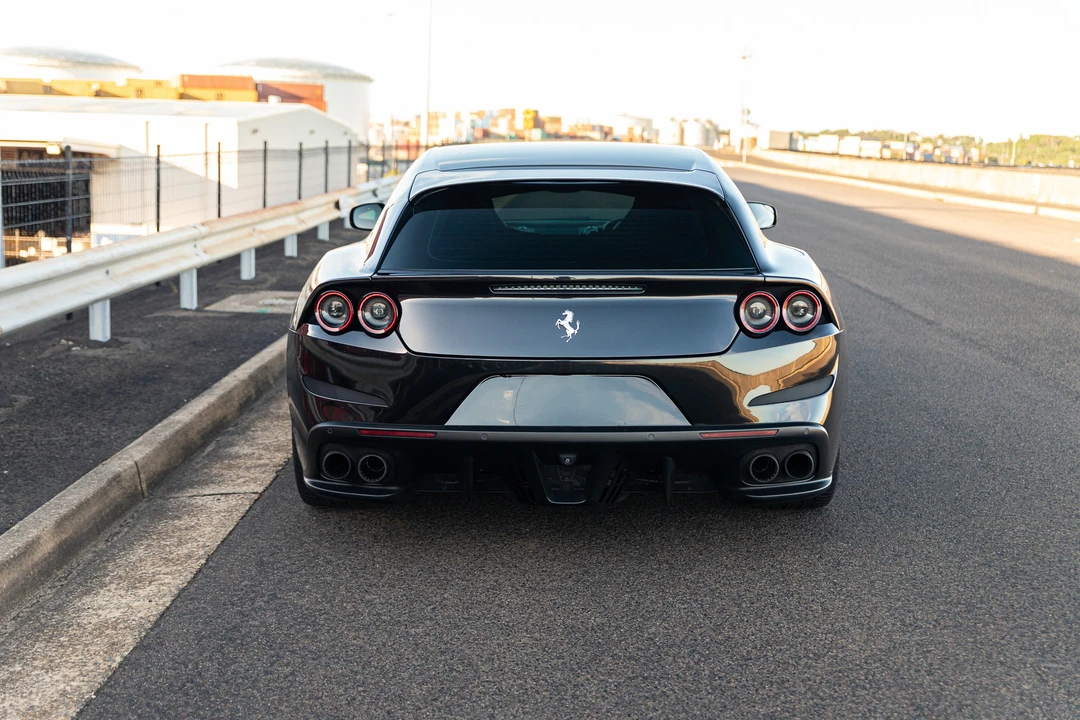 2018 Ferrari GTC4Lusso T - Image 10 of 31