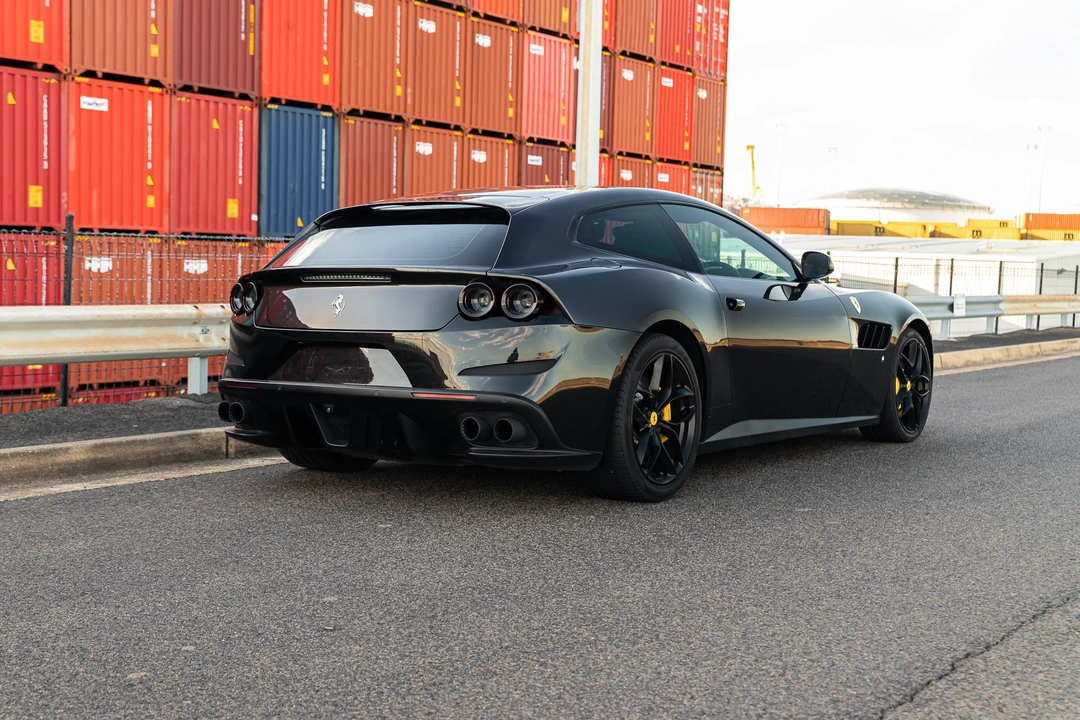 2018 Ferrari GTC4Lusso T - Image 11 of 31