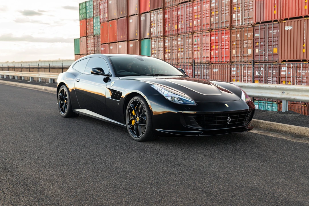 2018 Ferrari GTC4Lusso T - Image 13 of 31