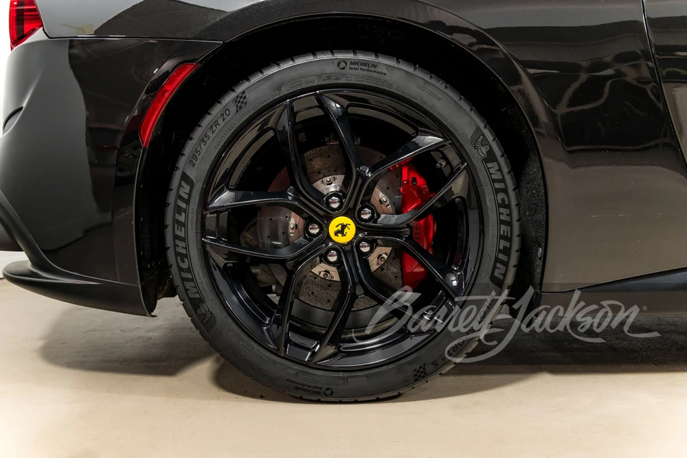 2018 Ferrari GTC4Lusso T - Image 24 of 27