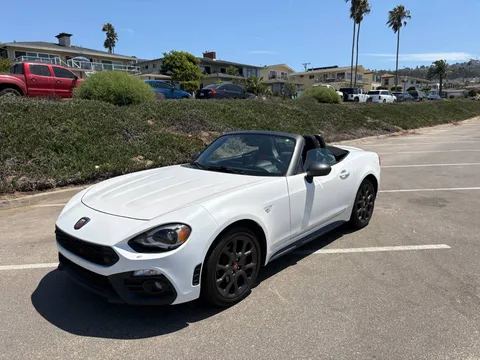 2018 Fiat 124 Spider Abarth